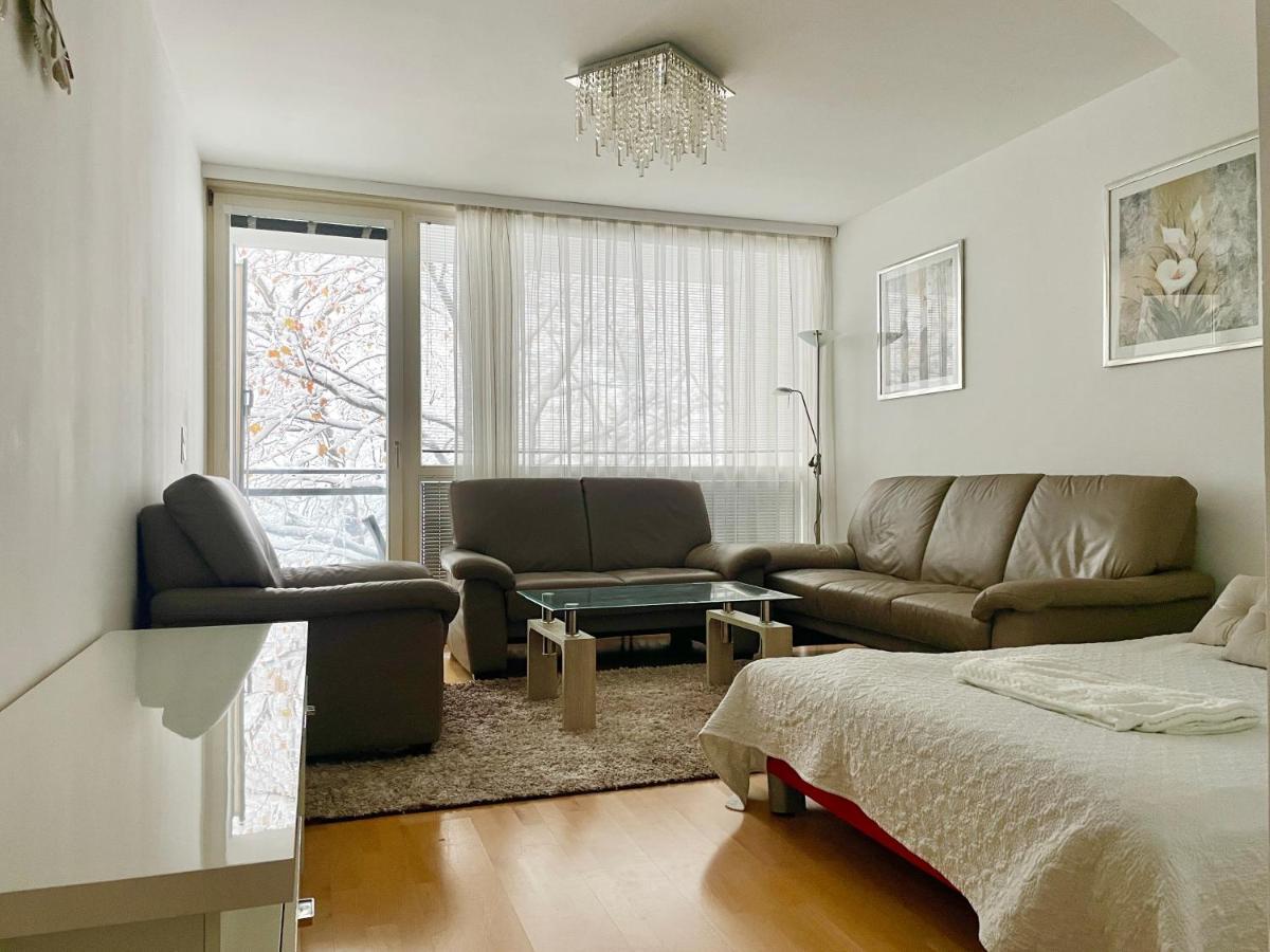 90 M2 Maisonette With Free Parking Apartament *